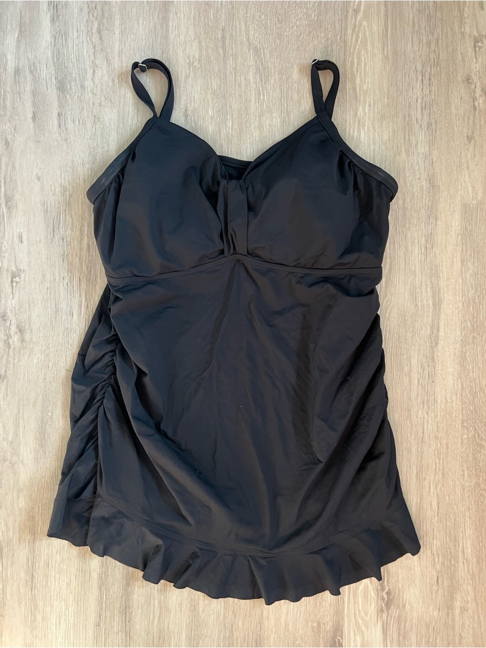 Lands End Flutter Tankini Top U Desire Black Peplum Ruffle Built In Bra 20W